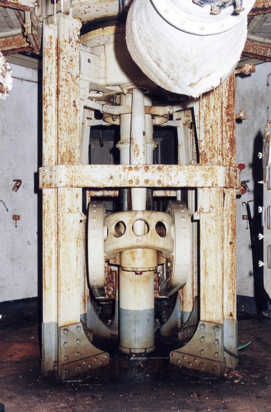 Ligne Maginot - GRAND HOHEKIRKEL - (Ouvrage d'artillerie) - Bloc 4
Tourelle de 75
Etage inférieur - MANSUY Michel