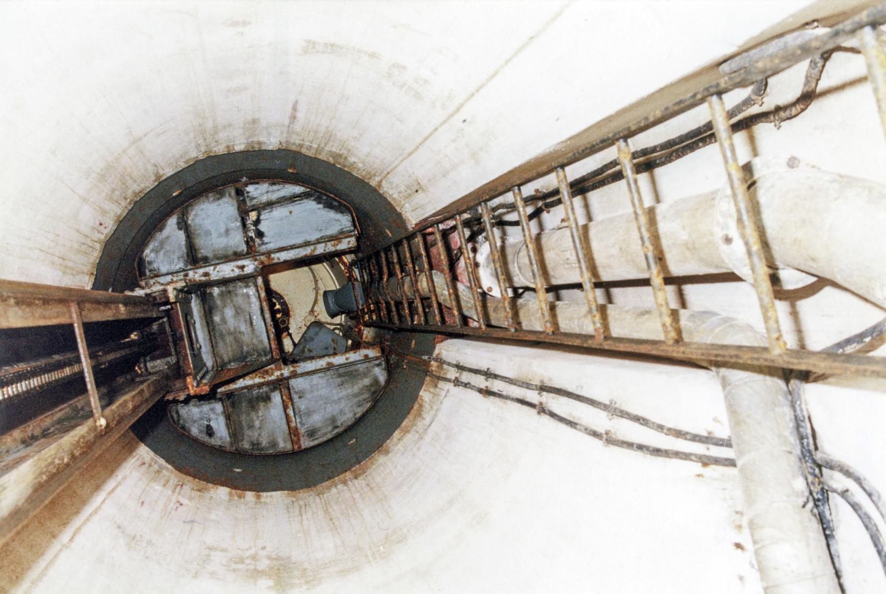 Ligne Maginot - GRAND HOHEKIRKEL - (Ouvrage d'artillerie) - Bloc 4
Cloche GFM - MANSUY Michel