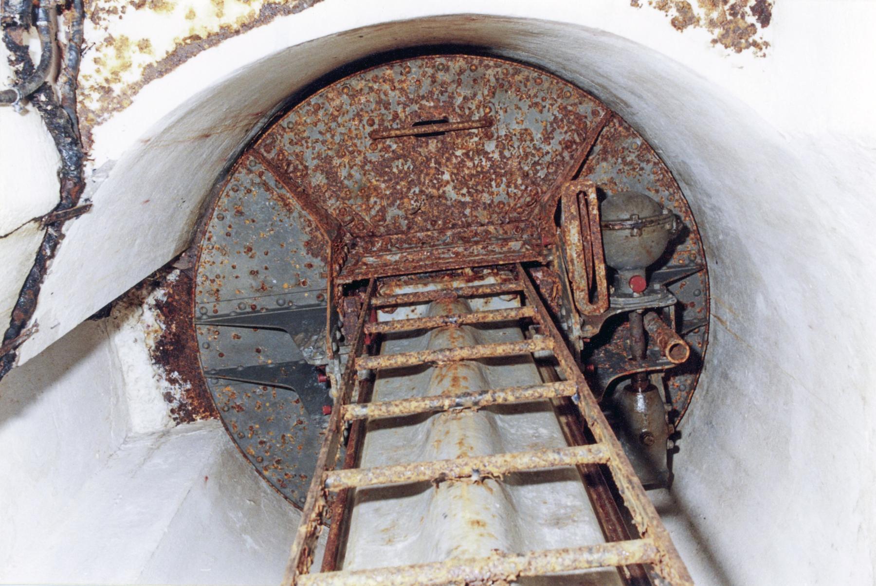 Ligne Maginot - GRAND HOHEKIRKEL - (Ouvrage d'artillerie) - Bloc 4
Cloche LG - MANSUY Michel