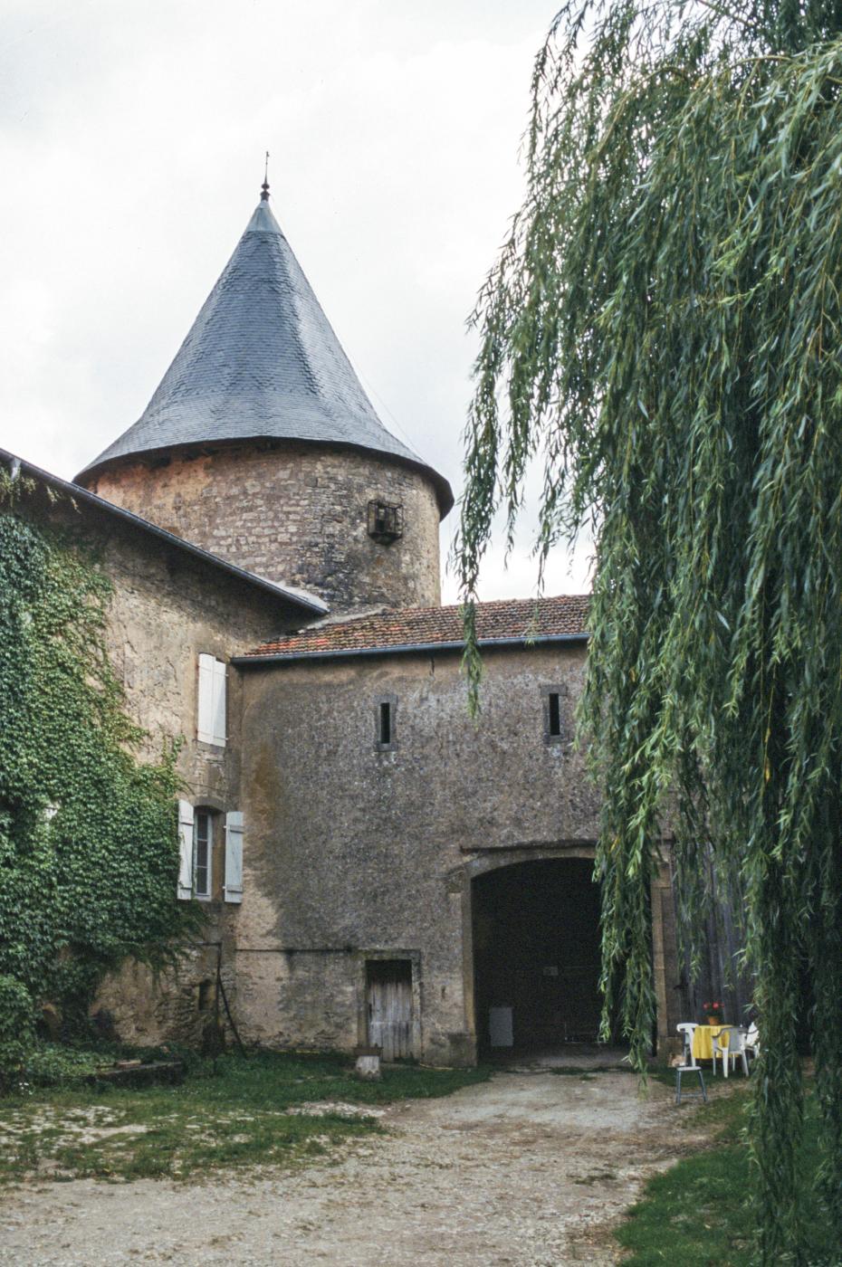 Ligne Maginot - HELFEDANGE - GUINGLANGE (SF FAULQUEMONT) - (PC de Secteur) - Le château de Helfedange ou se situait le PC du temps de paix. - MANSUY Michel