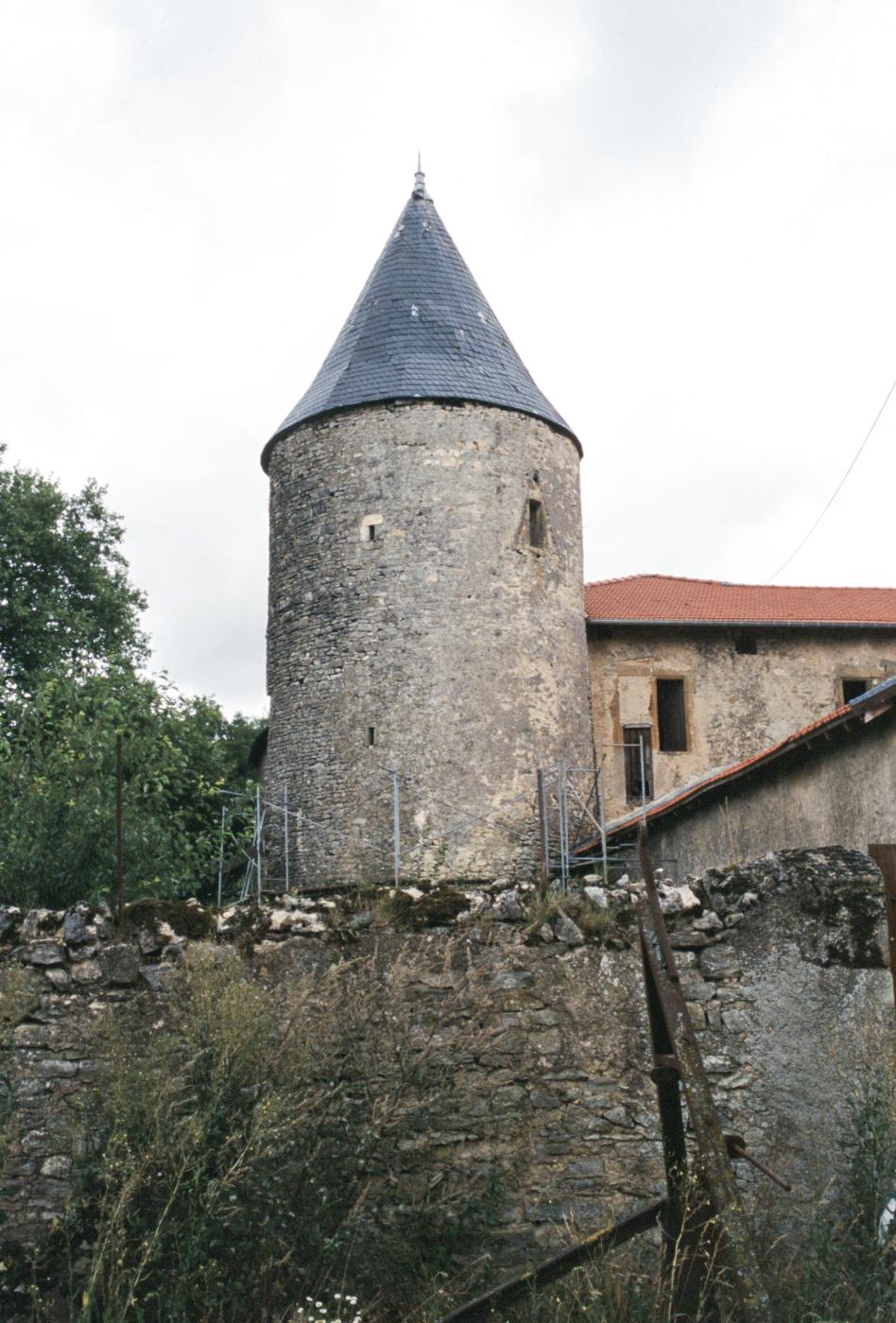 Ligne Maginot - HELFEDANGE - GUINGLANGE (SF FAULQUEMONT) - (PC de Secteur) - Le château de Helfedange ou se situait le PC du temps de paix. - MANSUY Michel