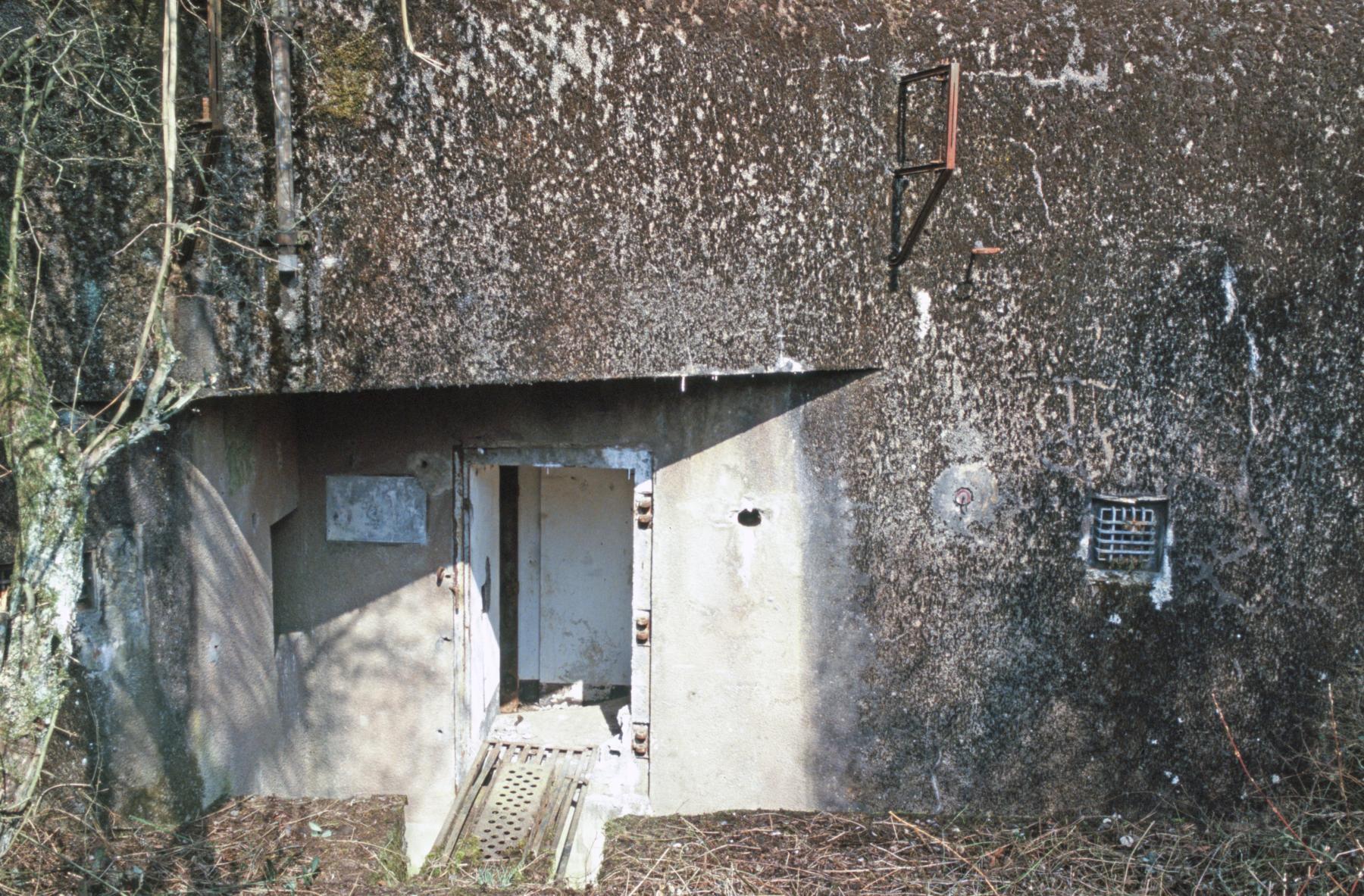 Ligne Maginot - HETTANGE GRANDE - O9 - (Observatoire d'artillerie) - L'entrée - MANSUY Michel