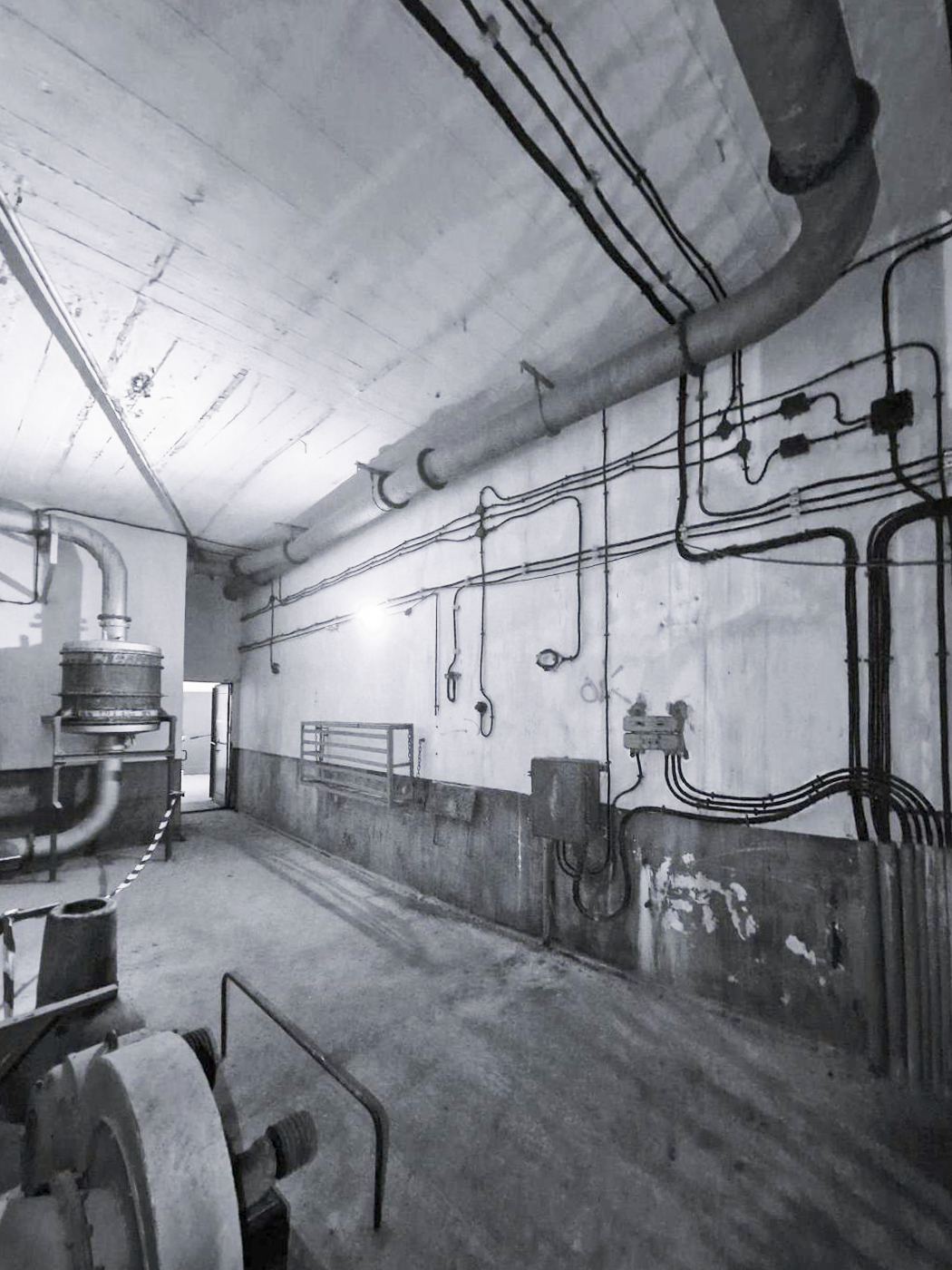 Ligne Maginot - CASTILLON (CN) - EO8 - (Ouvrage d'artillerie) - Arrivée du monte-charge du bloc 3  - Stuart ANDRE