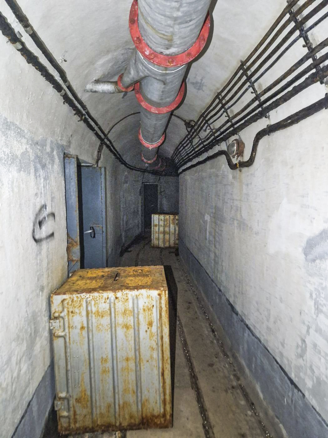 Ligne Maginot - CASTILLON (CN) - EO8 - (Ouvrage d'artillerie) - Galerie menant au bloc 6  - Stuart ANDRE