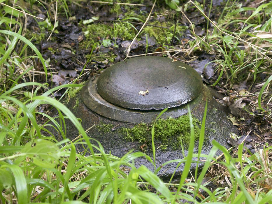 Ligne Maginot - CB3 - (Blockhaus pour canon) - Obturateur de la gaine pour périscope en toiture