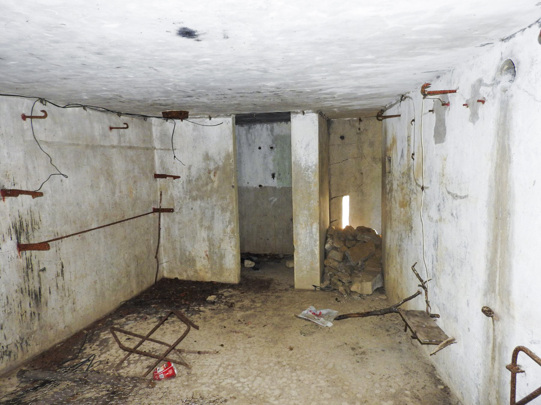 Ligne Maginot - CB613 - INGLANGE - (Central téléphonique d'observation) - L'intérieur du central. - STENGER Mathieu