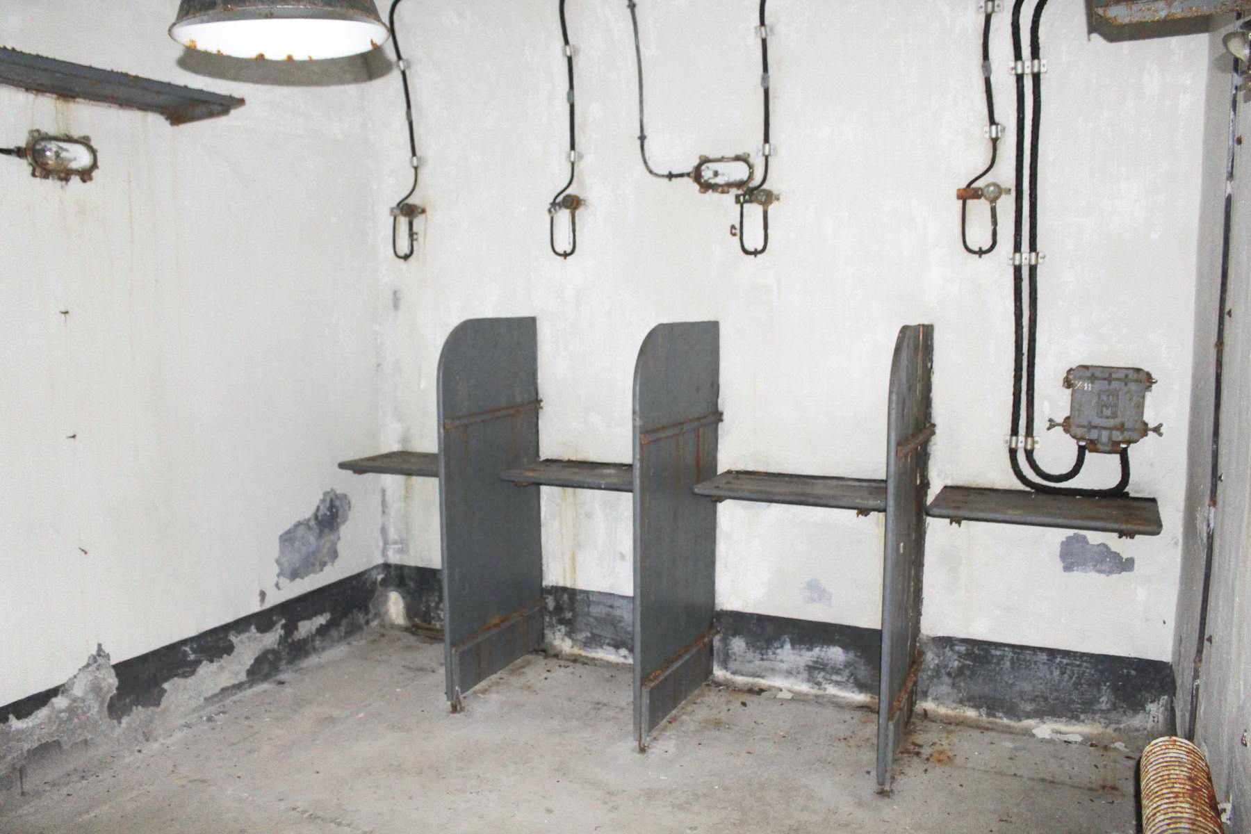 Ligne Maginot - CASTILLON (CN) - EO8 - (Ouvrage d'artillerie) - Le PC  - Stuart ANDRE