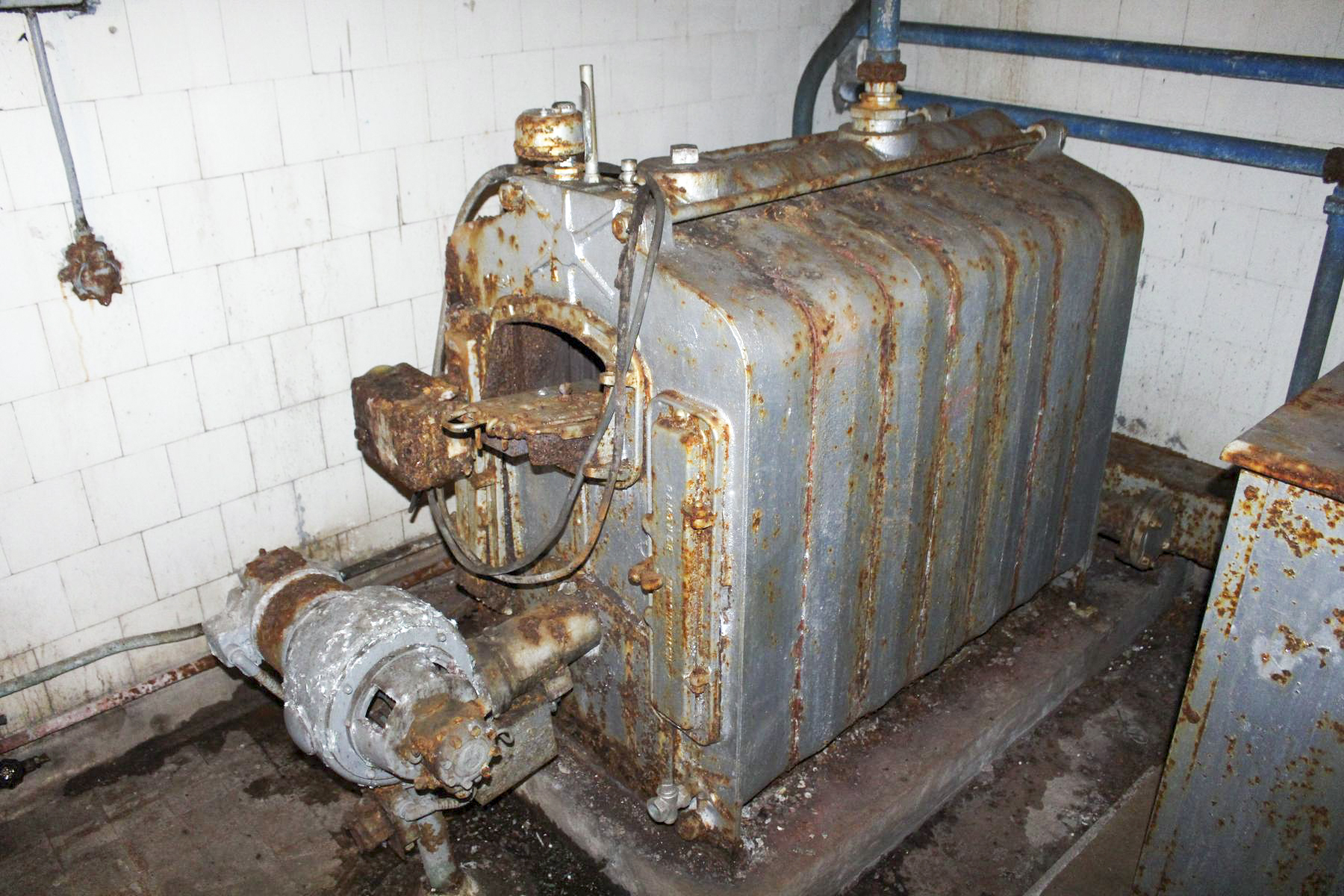 Ligne Maginot - CASTILLON (CN) - EO8 - (Ouvrage d'artillerie) - La chaudière au fuel de l'ouvrage - Stuart ANDRE