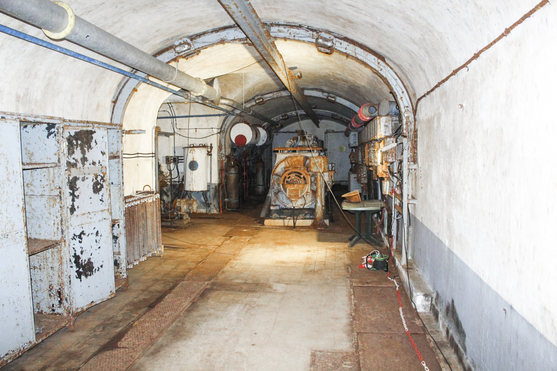Ligne Maginot - CASTILLON (CN) - EO8 - (Ouvrage d'artillerie) - L'usine en décembre 2023... méconnaissable  - Stuart ANDRE