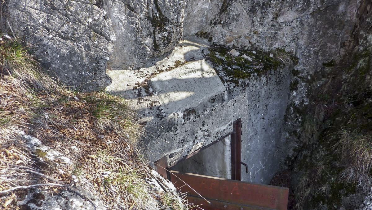 Ligne Maginot - PIERRE POINTUE - (Ouvrage d'infanterie) - Bloc 1