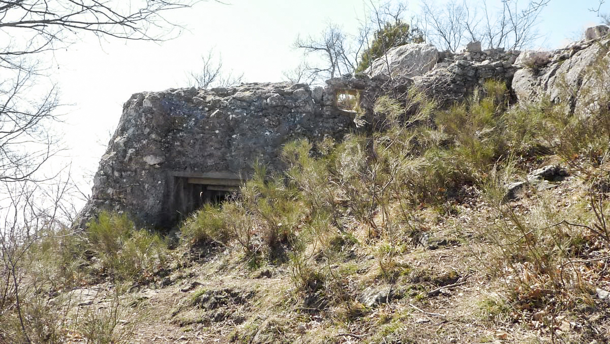 Ligne Maginot - PIERRE POINTUE - (Ouvrage d'infanterie) - Bloc 5