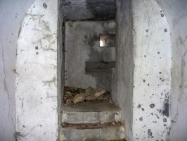 Ligne Maginot - BAISSE DE SCUVION - (Ouvrage d'infanterie) - Bloc 3
Accès à la chambre de tir pour mitrailleuse Hotchkiss