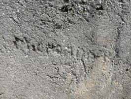 Ligne Maginot - BAISSE DE SCUVION 7 - (Abri) - Citerne (graffiti)