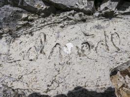 Ligne Maginot - BAISSE DE SCUVION 7 - (Abri) - Citerne (graffiti)
