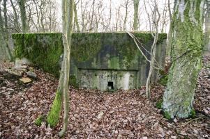 Ligne Maginot - BB128 - BRUEHL OUEST - ADY - (Blockhaus pour arme infanterie) - Le créneau dépourvu de sa plaque de blindage