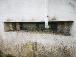 Ligne Maginot - STESCHBACH - (Blockhaus pour canon) - Détail sur un créneau qui semble être pour antichar. 