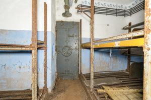 Ligne Maginot - BOVENBERG - A27 - (Ouvrage d'infanterie) - Bloc 6
Salle d'équipage et accès à la cloche GFM