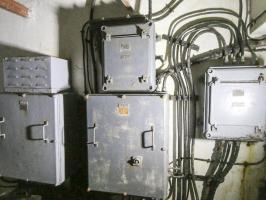 Ligne Maginot - CASTILLON (CN) - EO8 - (Ouvrage d'artillerie) - Bloc 3
Commande du monte-charge