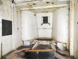 Ligne Maginot - RIMPLAS (RS) - (Ouvrage d'artillerie) - Bloc 5
Casemate pour canon-obusier de 75 Mle 1933
Pièce 2