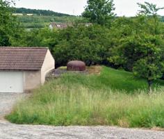 Ligne Maginot - ZIMMING Nord 2 - (Blockhaus pour arme infanterie) - Le côté et la partie arrière sont entièrement recouverts