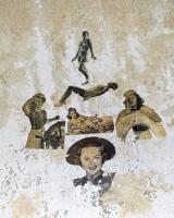 Ligne Maginot - WELSCHHOF - (Ouvrage d'infanterie) - 'Décoration' par l'équipage
Coupures de journaux d'époque, collées aux murs.