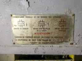 Ligne Maginot - MONT AGEL EST - BLOC 8 - (Observatoire d'artillerie) - Le boitier de commande d'alimentation du périscope