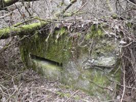 Ligne Maginot - RUISSEAU DU GROSSTHAL 4 - (Blockhaus pour arme infanterie) - L'embrasure pour mitrailleuse.