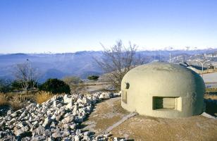 Ligne Maginot - MONT AGEL - (Ouvrage d'artillerie) - Bloc 7
Bloc cuirassé de défense des dessus