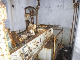 Ligne Maginot - FOUR A CHAUX - FAC - (Ouvrage d'artillerie) - Bloc 3
Bras du balancier de la tourelle et alvéole de stockage