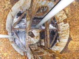 Ligne Maginot - FOUR A CHAUX - FAC - (Ouvrage d'artillerie) - Bloc 4
La cloche GFM servant de cloche conjuguée à la cloche observatoire VDP