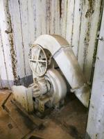 Ligne Maginot - MONT AGEL - (Ouvrage d'artillerie) - Bloc 5
Niveau inférieur de la tourelle,
Ventilation