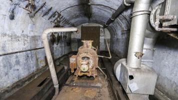 Ligne Maginot - FROHMUHL (PC DU QUARTIER KAPELLENHOF - II/153° RIF) - (Abri) - L'usine électrique
Moteur Supdi et groupe moto ventilateur