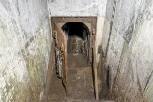Ligne Maginot - FROHMUHL (PC DU QUARTIER KAPELLENHOF - II/153° RIF) - (Abri) - L'égout visitable