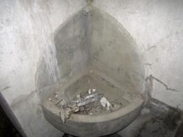 Ligne Maginot - HOCHWALD C5 - (Casemate d'infanterie) - Chambre pour deux officiers - lavabo