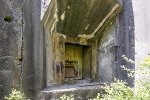 Ligne Maginot - HOCHWALD - (Ouvrage d'artillerie) - Bloc 1
Créneau pour obusier de 135 mm