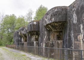 Ligne Maginot - SIMSERHOF - (Ouvrage d'artillerie) - Bloc 6
Les trois créneaux de 75 mle 32