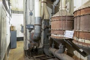 Ligne Maginot - GALGENBERG - A15 - (Ouvrage d'artillerie) - Entrée munitions
Les filtres 'air gazé' de l'entrée