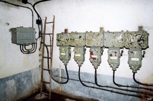 Ligne Maginot - SCHOENENBOURG - (Ouvrage d'artillerie) - Bloc 2
Le tableau électrique du bloc