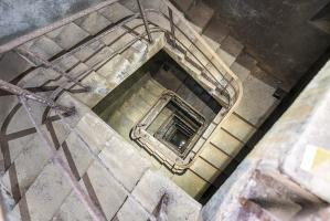 Ligne Maginot - SEELBERG OUEST - (Casemate d'infanterie - Simple) - Cage d'escalier dans le profond puits qui mène à la galerie non commencée