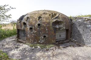 Ligne Maginot - ASCHBACH EST - O2 - (Casemate d'infanterie - Double) - La cloche GFM sud-est marquée par les PAK allemands