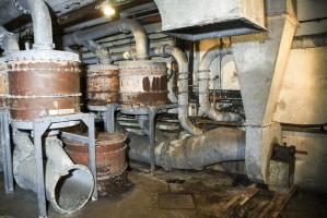 Ligne Maginot - MICHELSBERG - A22 - (Ouvrage d'artillerie) - La ventilation de l'ouvrage dans l'étage inférieur de l'entrée mixte.