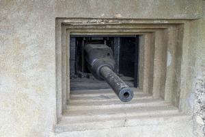 Ligne Maginot - ROHRBACH - FORT CASSO - (Ouvrage d'infanterie) - Bloc 3
Chambre de tir est 
Créneau JM/47