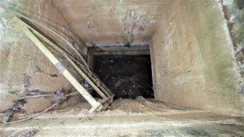 Ligne Maginot - H8 - (Chambre de coupure) - Les locaux sont inondés jusqu'au deux tiers de leur hauteur