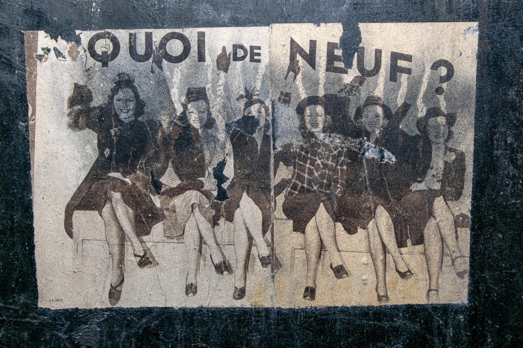 Ligne Maginot - LEGERET - (Abri) - Décoration par l'équipage
Coupures de journaux d'époque, collées aux murs. - David Palmer