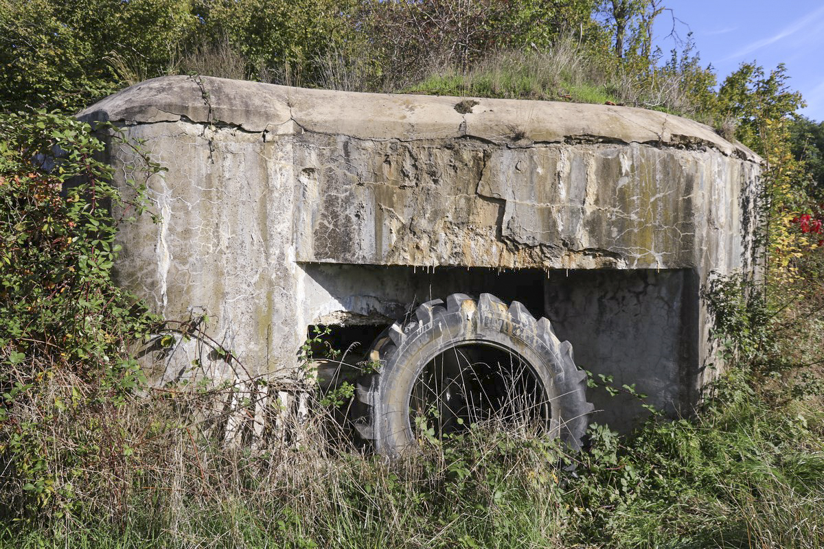 Ligne Maginot - BB36 - (Blockhaus pour canon) - Flanquement droit et entrée - Alain Perouffe
