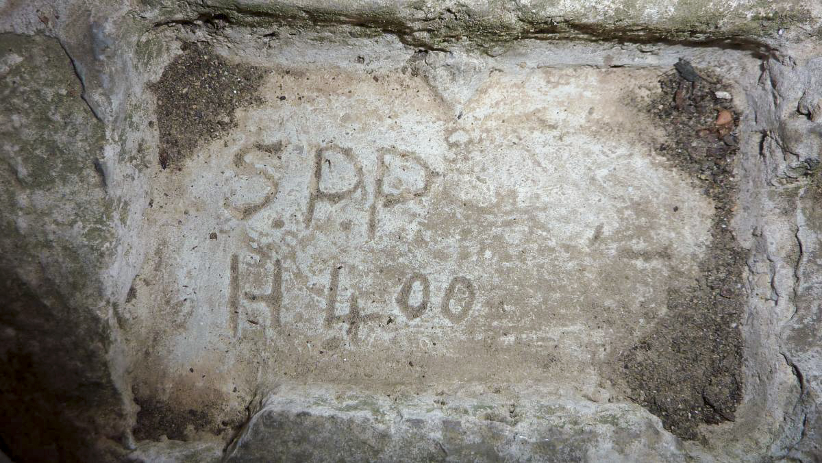 Ligne Maginot - BAISSE DE SCUVION 1 - (Blockhaus pour arme infanterie) - Empreintes des tirs repérés pour FM - ELLENA-CUNY