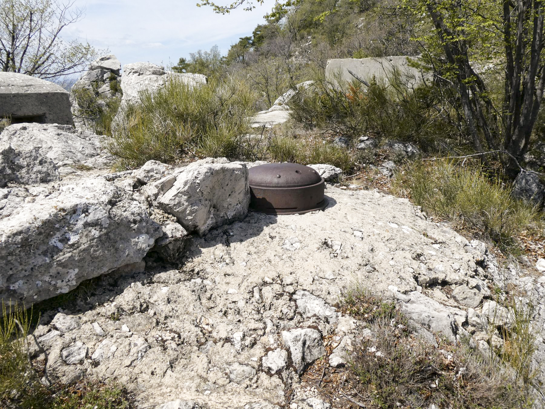 Ligne Maginot - PIERRE POINTUE - (Ouvrage d'infanterie) - Bloc 3 - ELLENA Daniel - CUNY Philippe