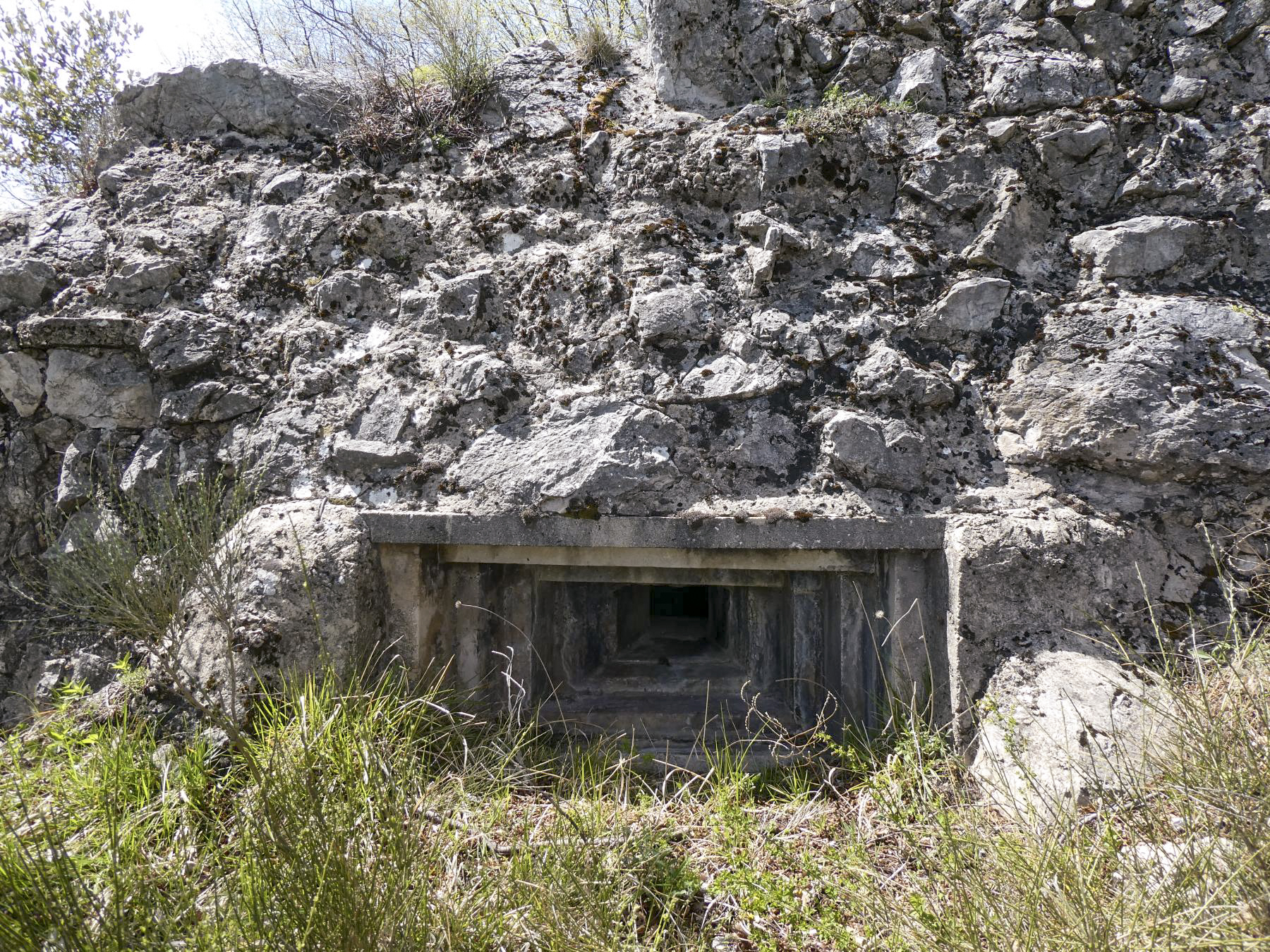 Ligne Maginot - PIERRE POINTUE - (Ouvrage d'infanterie) - Bloc 4 - ELLENA Daniel - CUNY Philippe