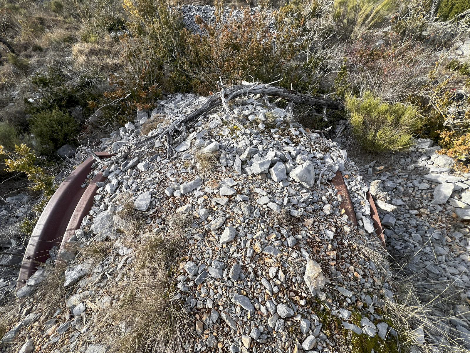 Ligne Maginot - LA PINEA - (Observatoire d'artillerie) - L'abri des observateurs - ELLENA Daniel - CUNY Philippe