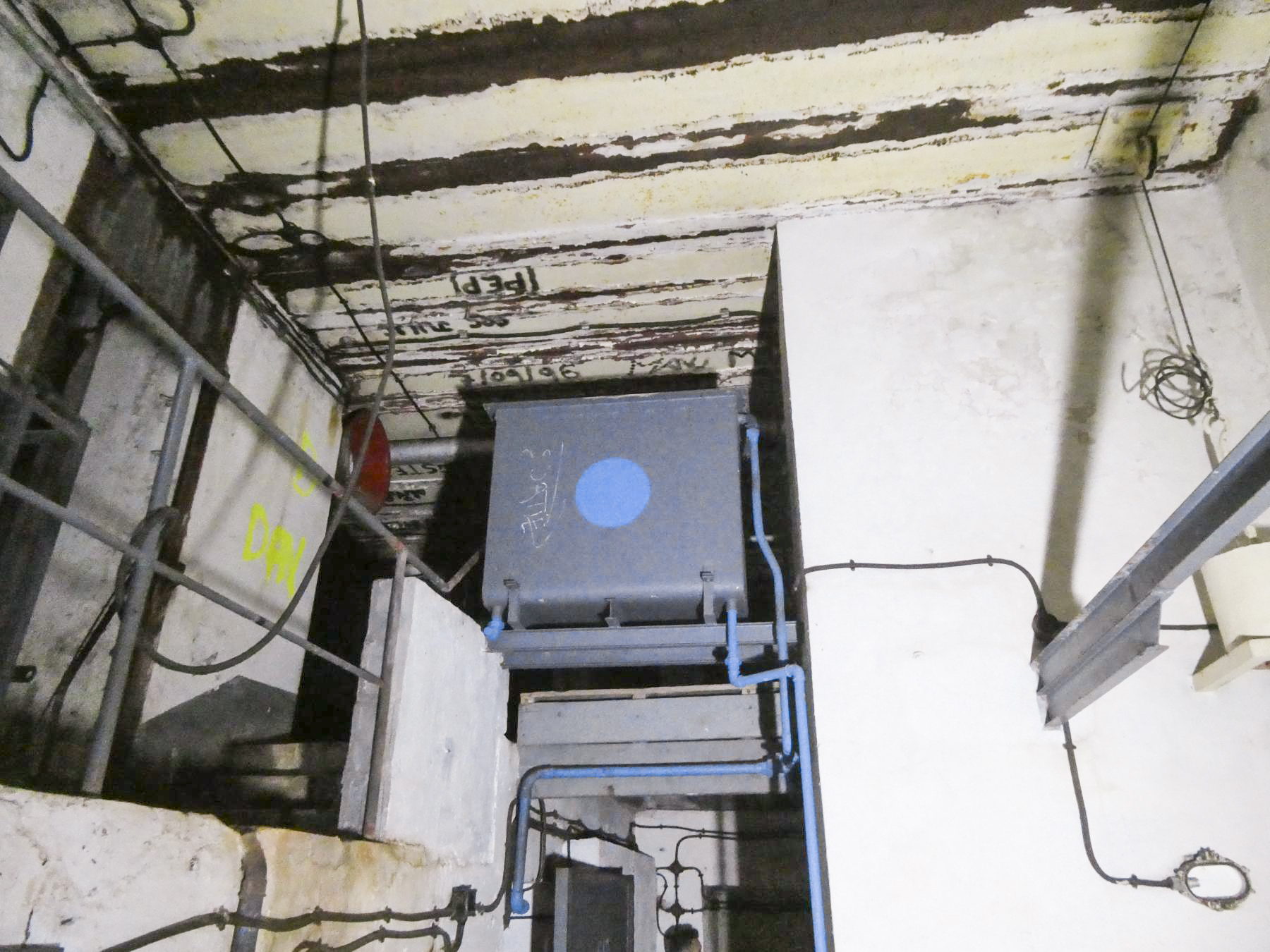 Ligne Maginot - CASTILLON (CN) - EO8 - (Ouvrage d'artillerie) - Bloc 6
Réservoir d'eau - ELLENA Daniel - CUNY Philippe